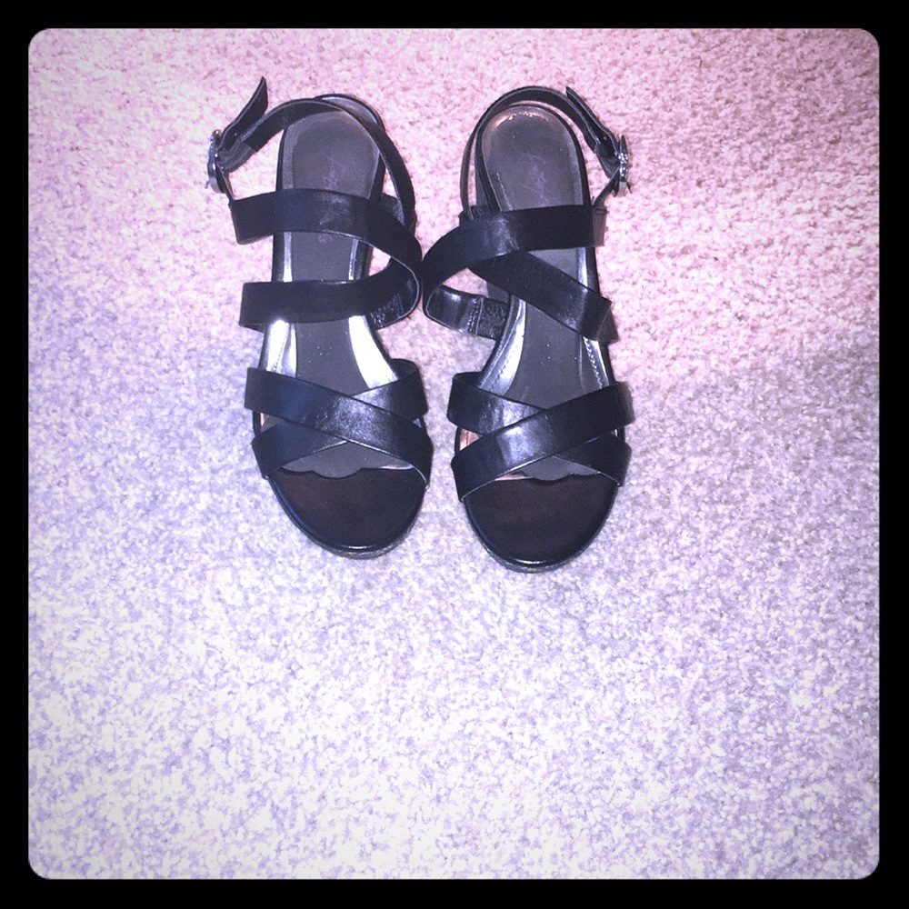 Black wedge sandals